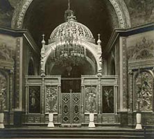 Interiorul catedralei la înc. sec.XX