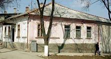 Armenească, 9 (colţ str. Bernardazzi)